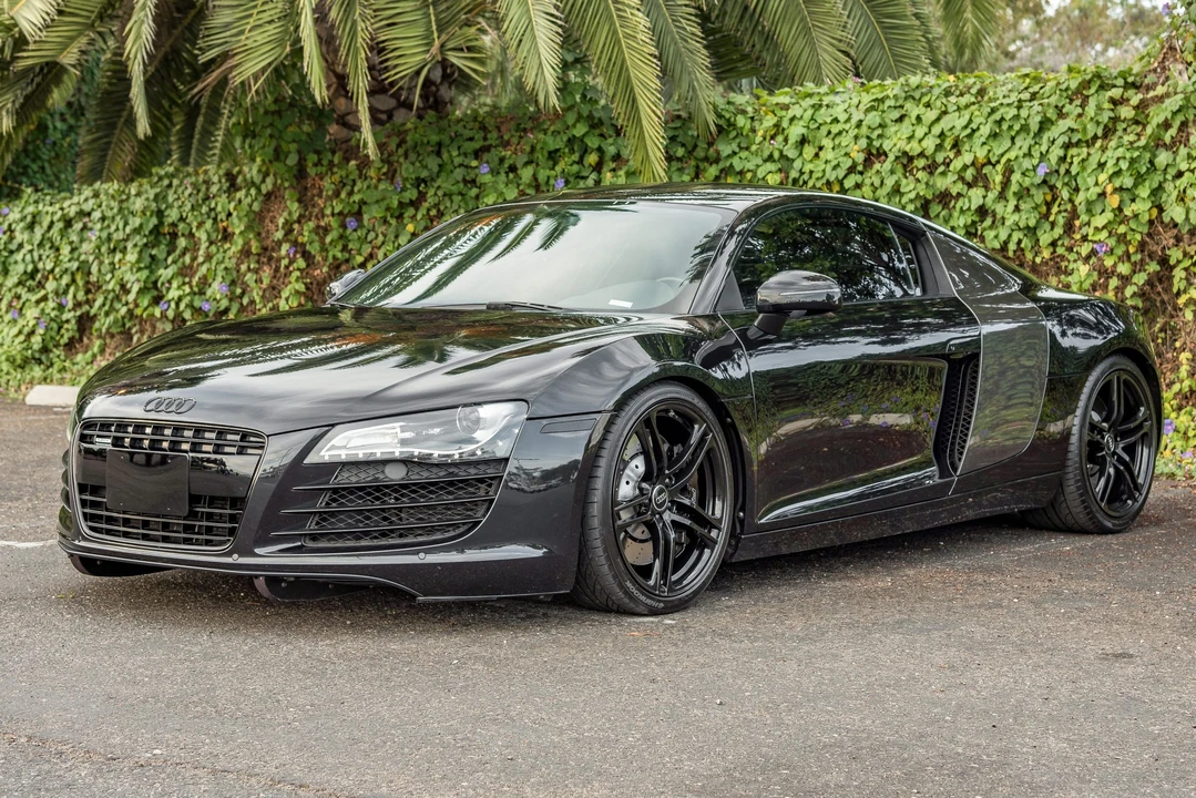 2009 Audi 42 R8 - Image 2 of 31