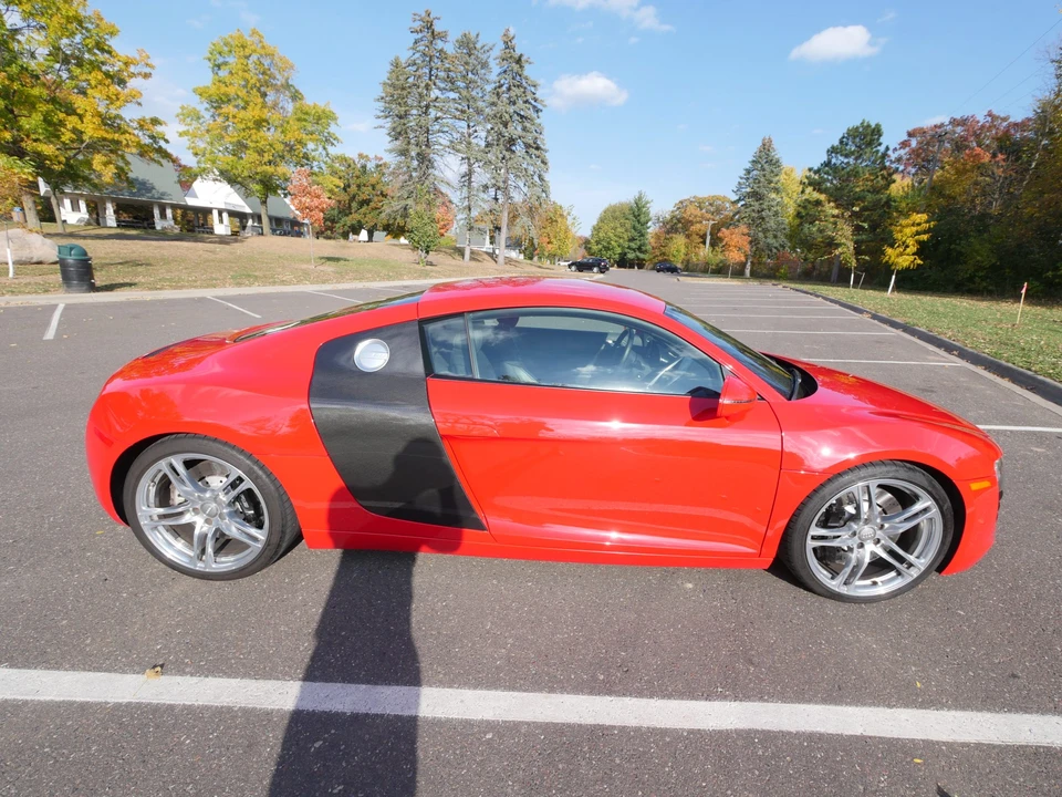 2009 Audi 42 R8 - Image 11 of 31