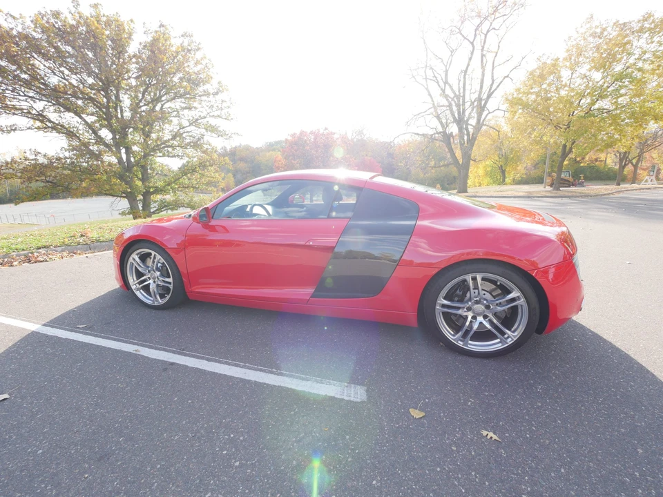 2009 Audi 42 R8 - Image 20 of 31