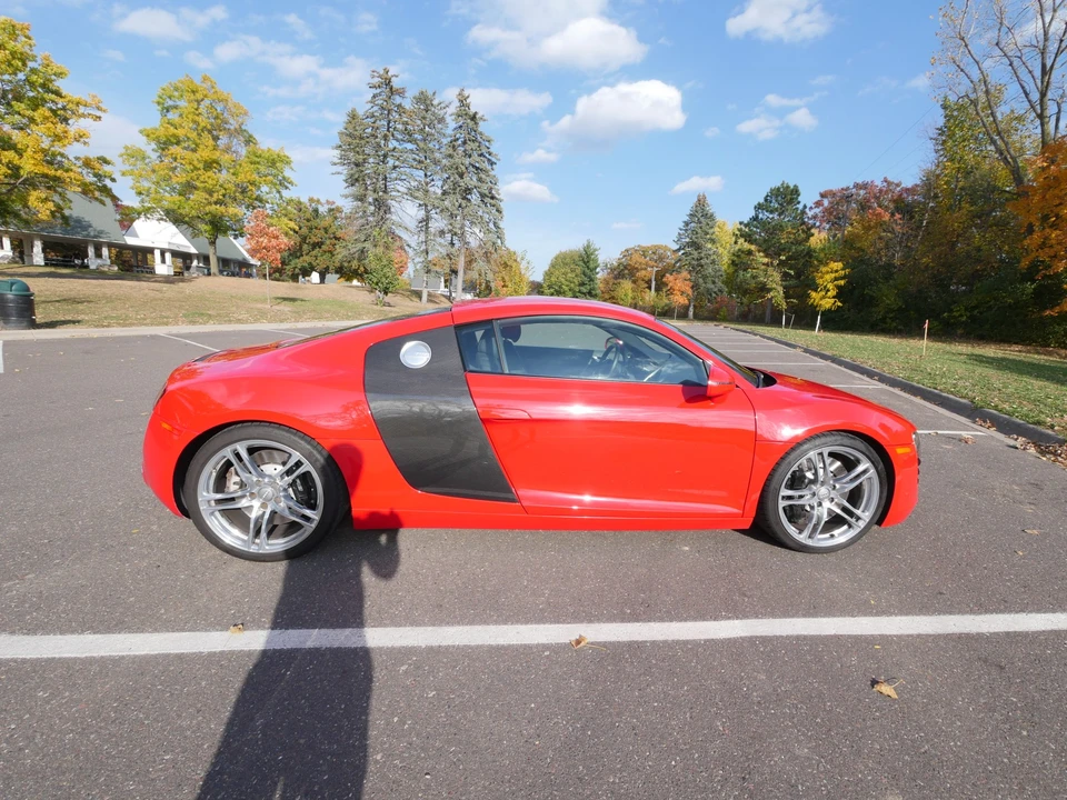 2009 Audi 42 R8 - Image 10 of 31