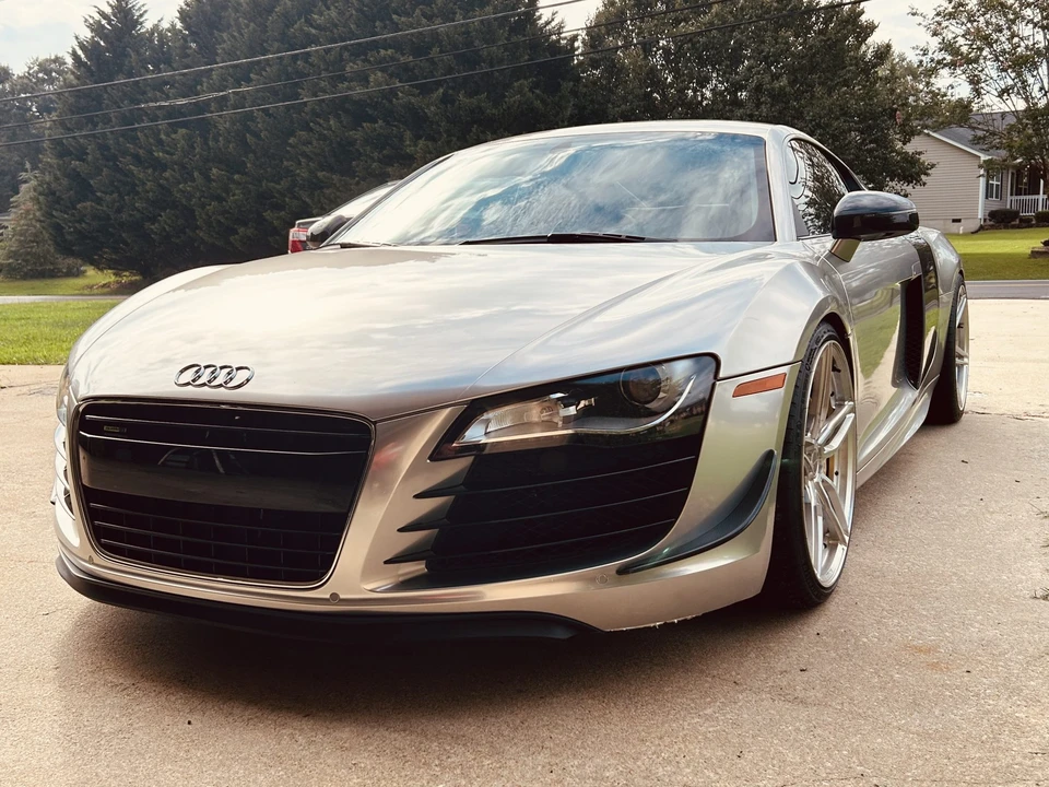 2009 Audi 42 R8 - Image 2 of 31