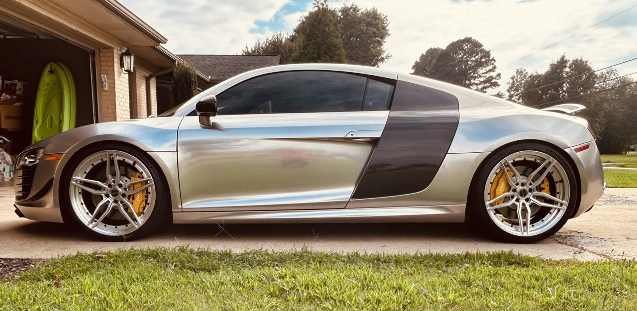 2009 Audi 42 R8 - Image 10 of 31