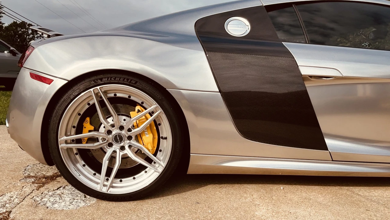 2009 Audi 42 R8 - Image 13 of 31