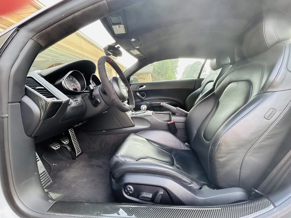2009 Audi 42 R8 - Image 23 of 31