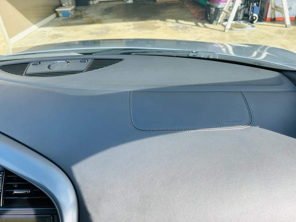 2009 Audi 42 R8 - Image 29 of 31