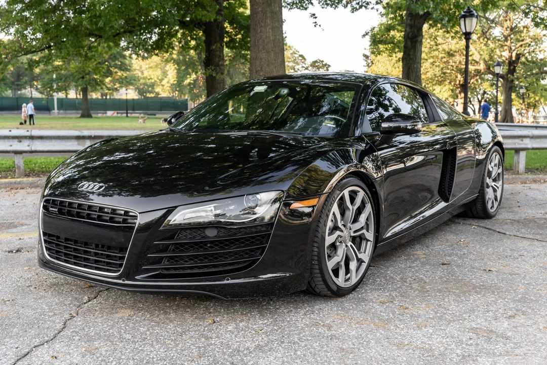 2009 Audi 42 R8 - Image 2 of 31