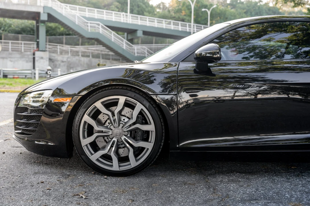 2009 Audi 42 R8 - Image 10 of 31