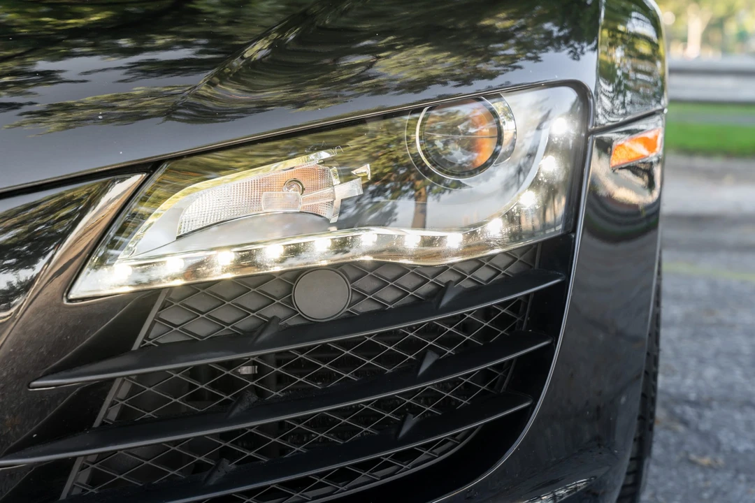 2009 Audi 42 R8 - Image 15 of 31