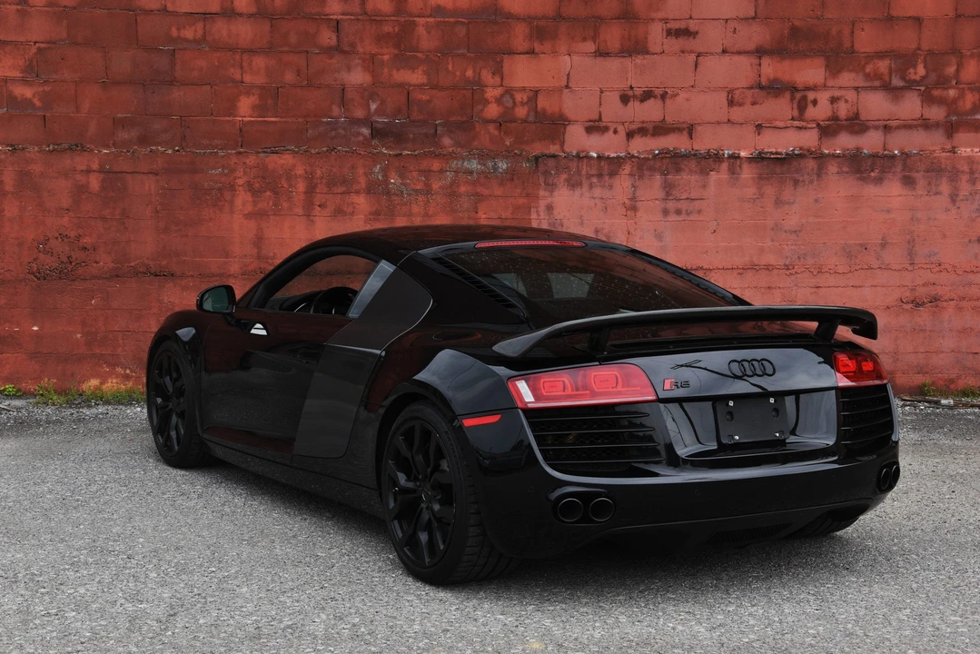 2009 Audi 42 R8 - Image 25 of 31