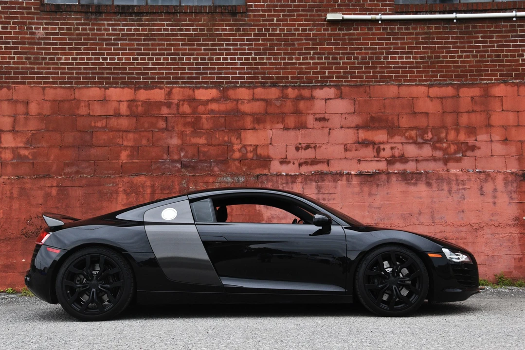 2009 Audi 42 R8 - Image 14 of 31