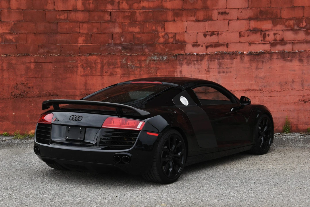 2009 Audi 42 R8 - Image 17 of 31