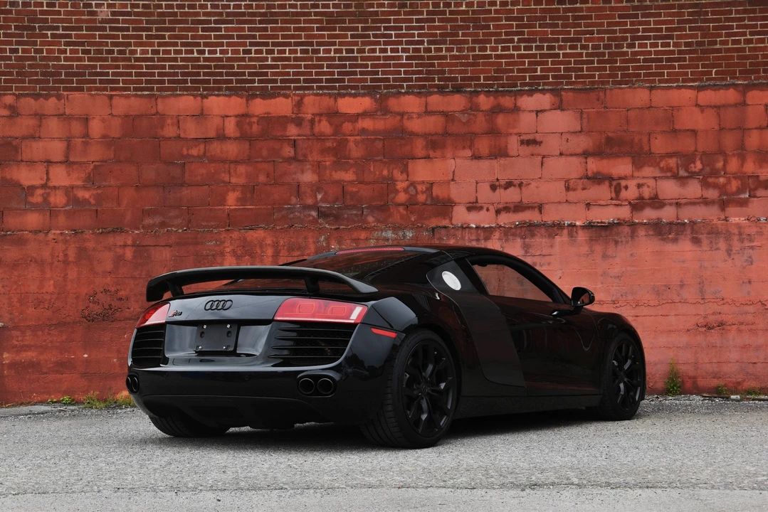2009 Audi 42 R8 - Image 18 of 31
