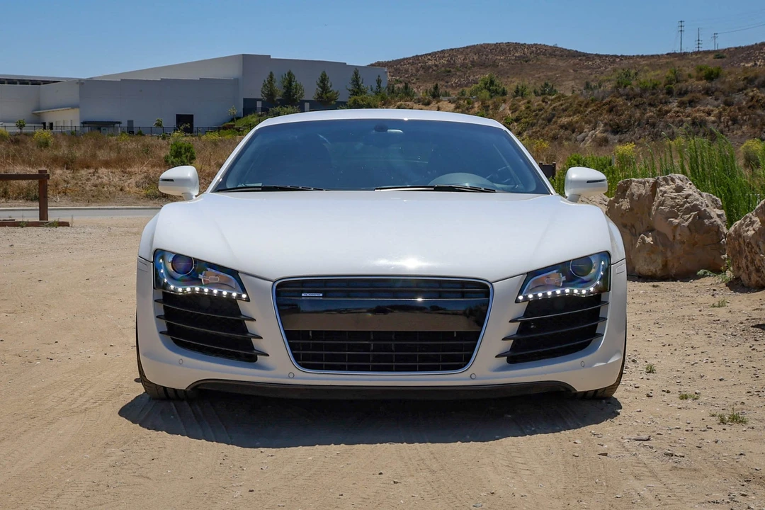 2009 Audi 42 R8 - Image 8 of 31