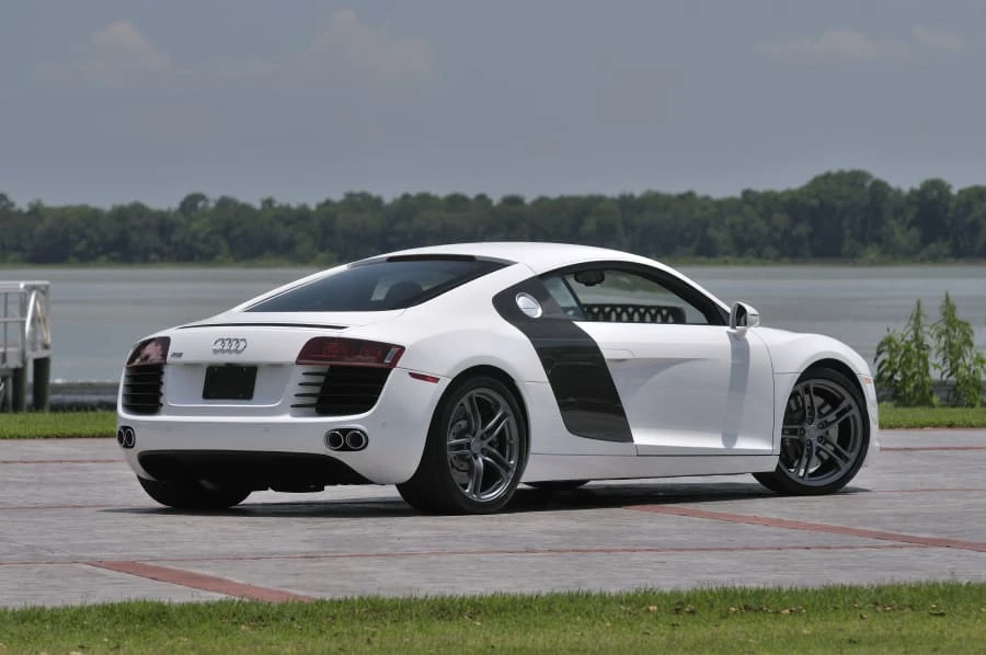 2009 Audi 42 R8 - Image 2 of 12