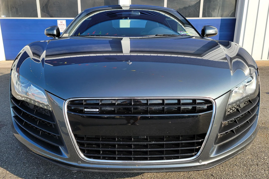 2009 Audi 42 R8 - Image 2 of 31