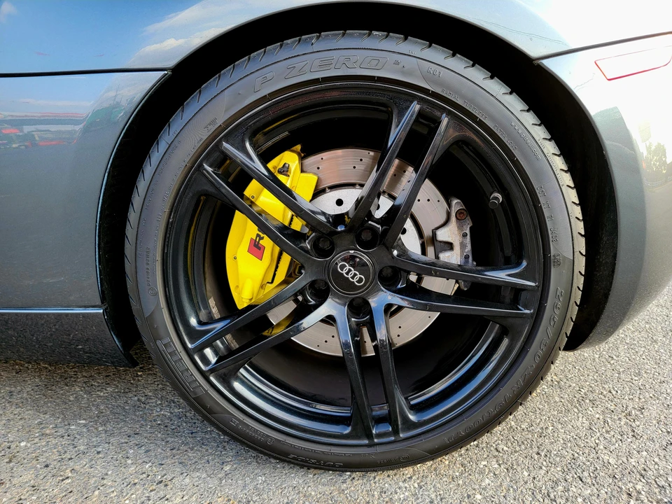 2009 Audi 42 R8 - Image 16 of 31