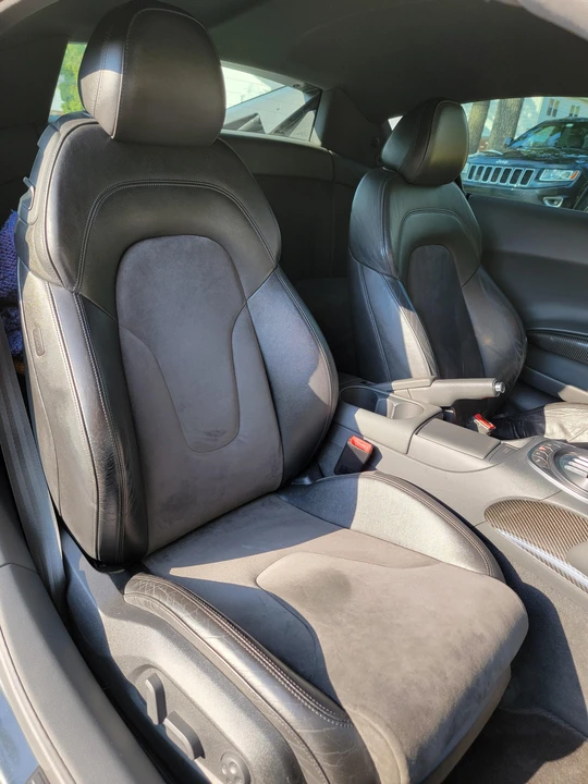 2009 Audi 42 R8 - Image 26 of 31