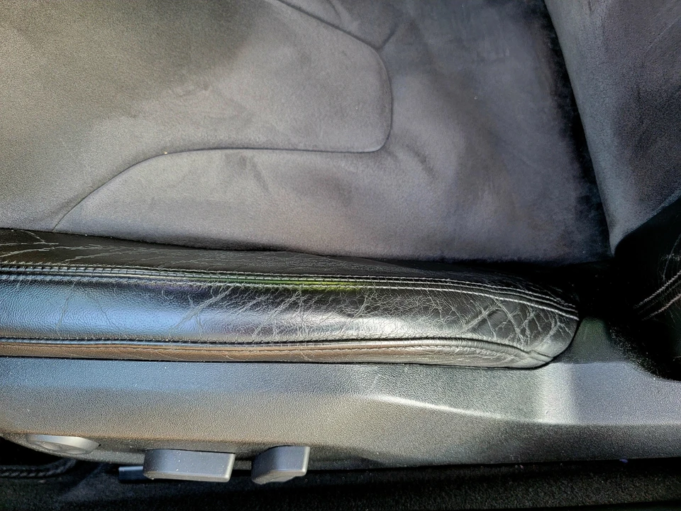 2009 Audi 42 R8 - Image 25 of 31