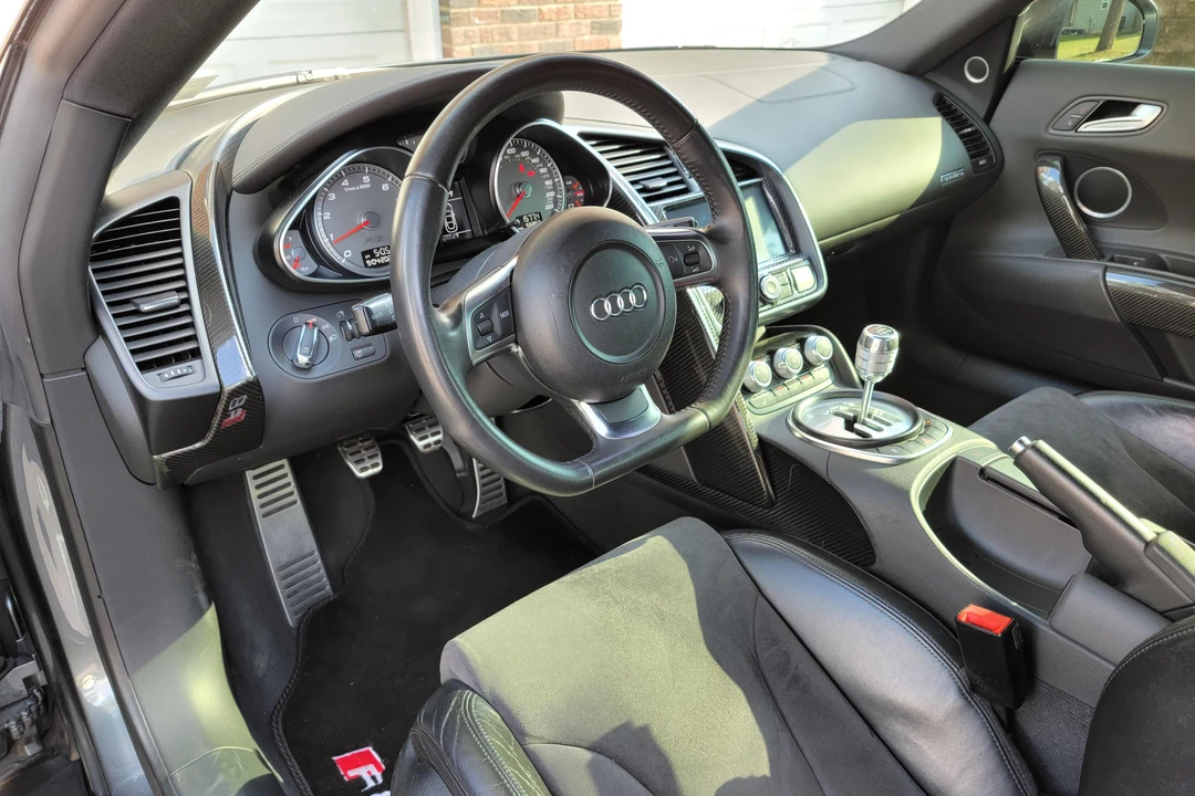 2009 Audi 42 R8 - Image 19 of 31