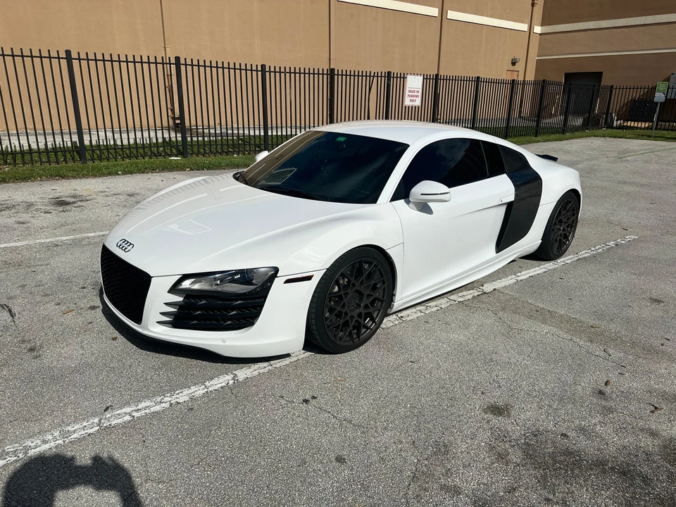 2009 Audi 42 R8 - Image 7 of 31