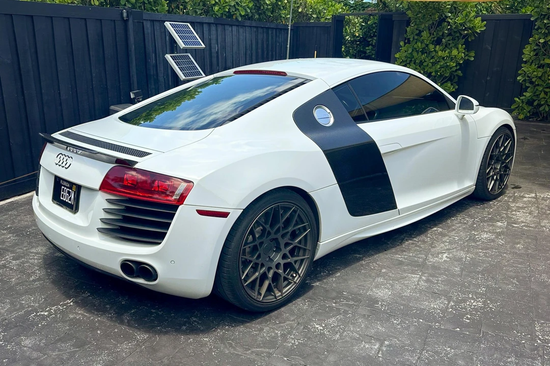 2009 Audi 42 R8 - Image 4 of 31