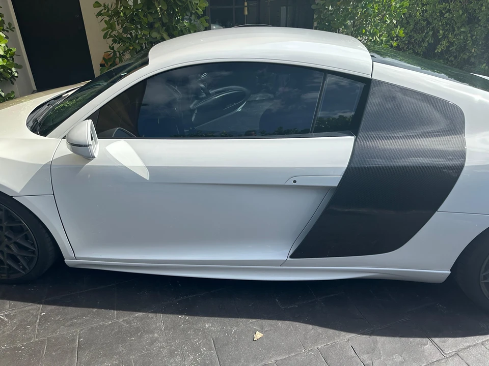 2009 Audi 42 R8 - Image 30 of 31