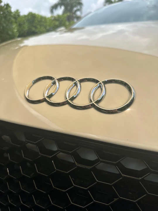 2009 Audi 42 R8 - Image 23 of 31