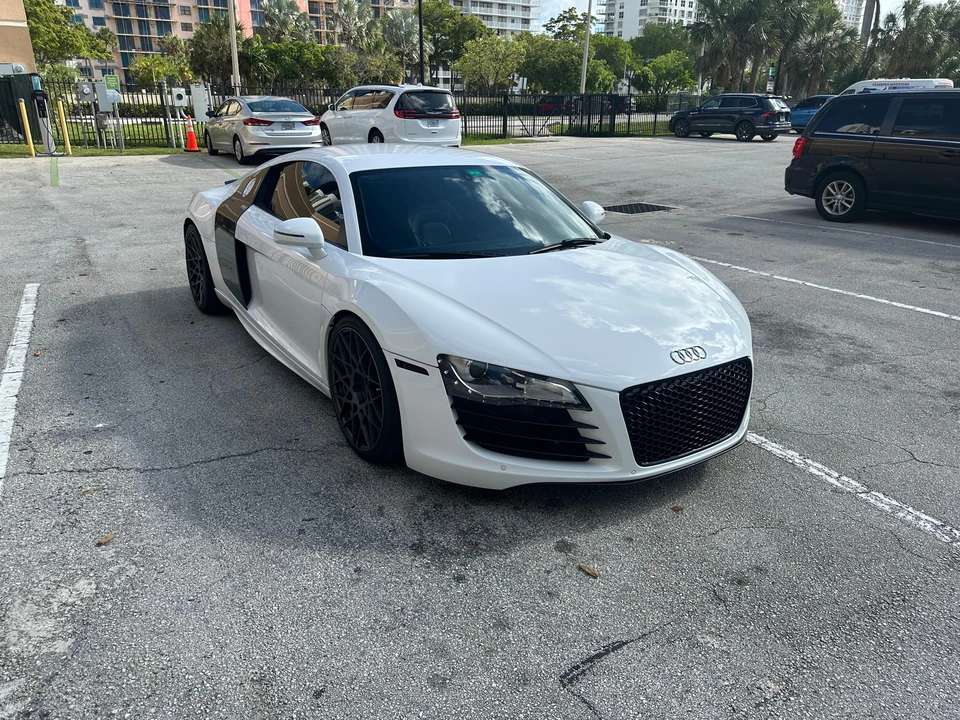 2009 Audi 42 R8 - Image 16 of 31