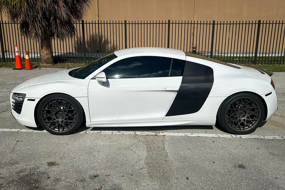 2009 Audi 42 R8 - Image 3 of 31