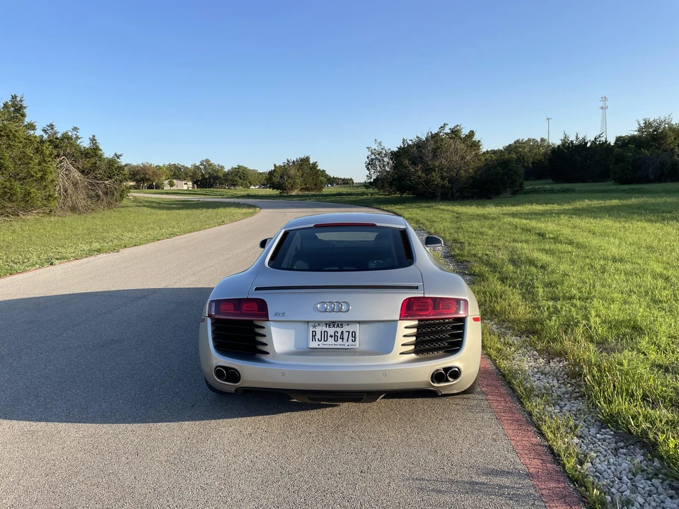 2009 Audi 42 R8 - Image 6 of 31