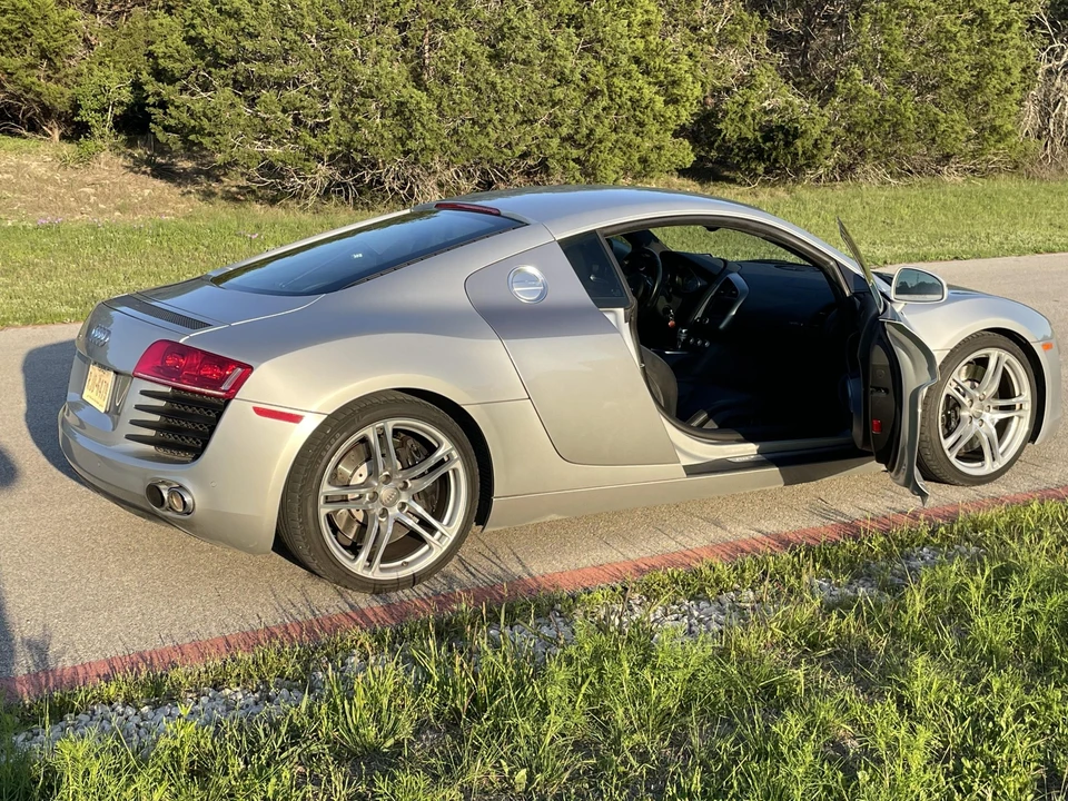 2009 Audi 42 R8 - Image 25 of 31