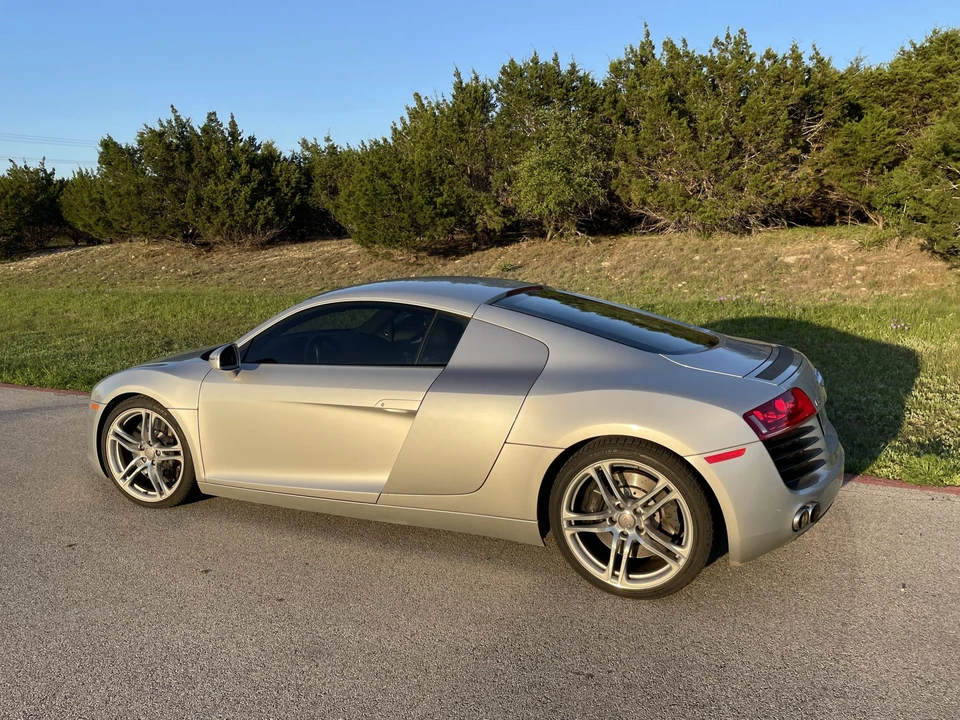 2009 Audi 42 R8 - Image 10 of 31