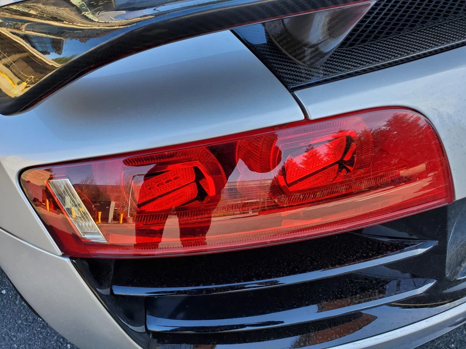 2009 Audi 42 R8 - Image 24 of 31