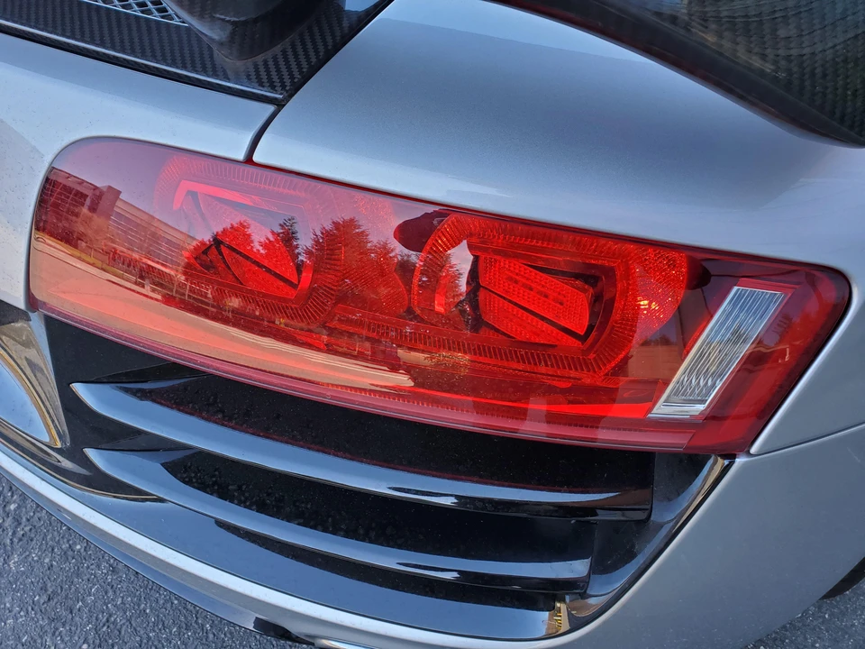 2009 Audi 42 R8 - Image 25 of 31