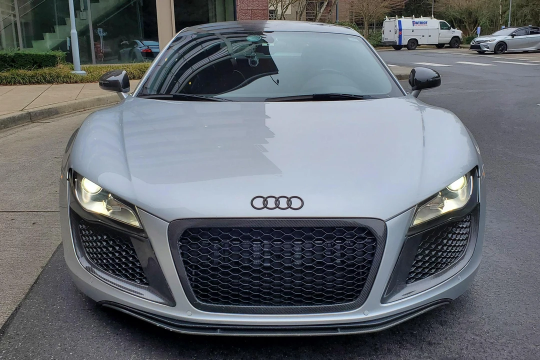 2009 Audi 42 R8 - Image 2 of 31
