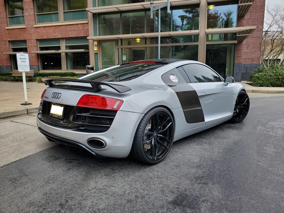 2009 Audi 42 R8 - Image 12 of 31