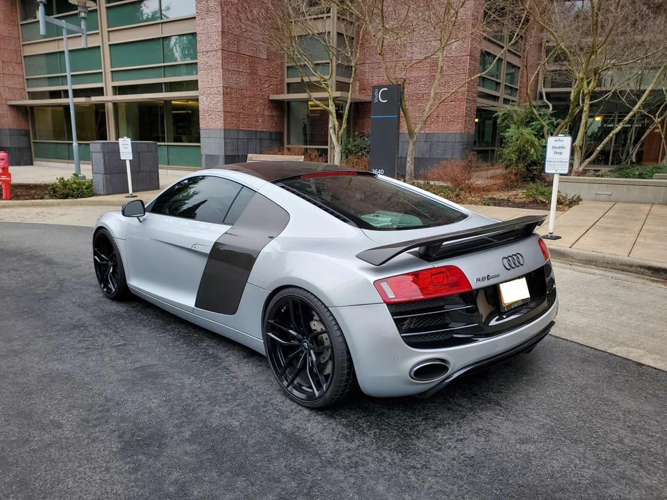2009 Audi 42 R8 - Image 10 of 31