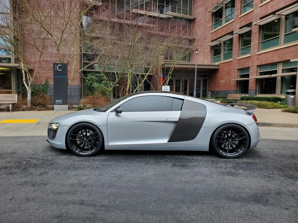 2009 Audi 42 R8 - Image 9 of 31