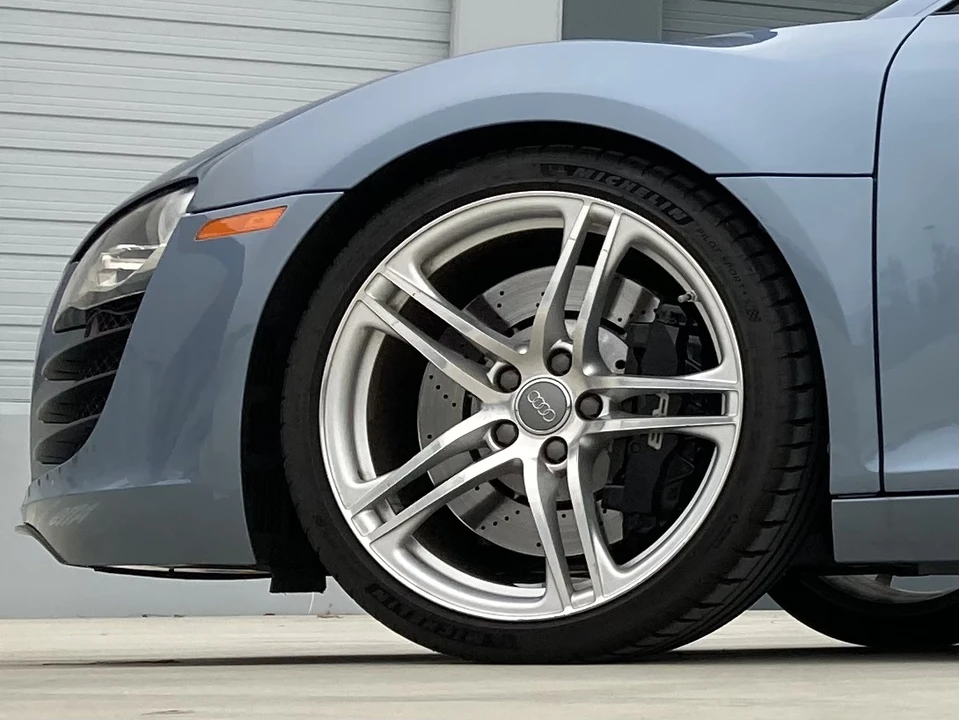 2009 Audi 42 R8 - Image 26 of 31