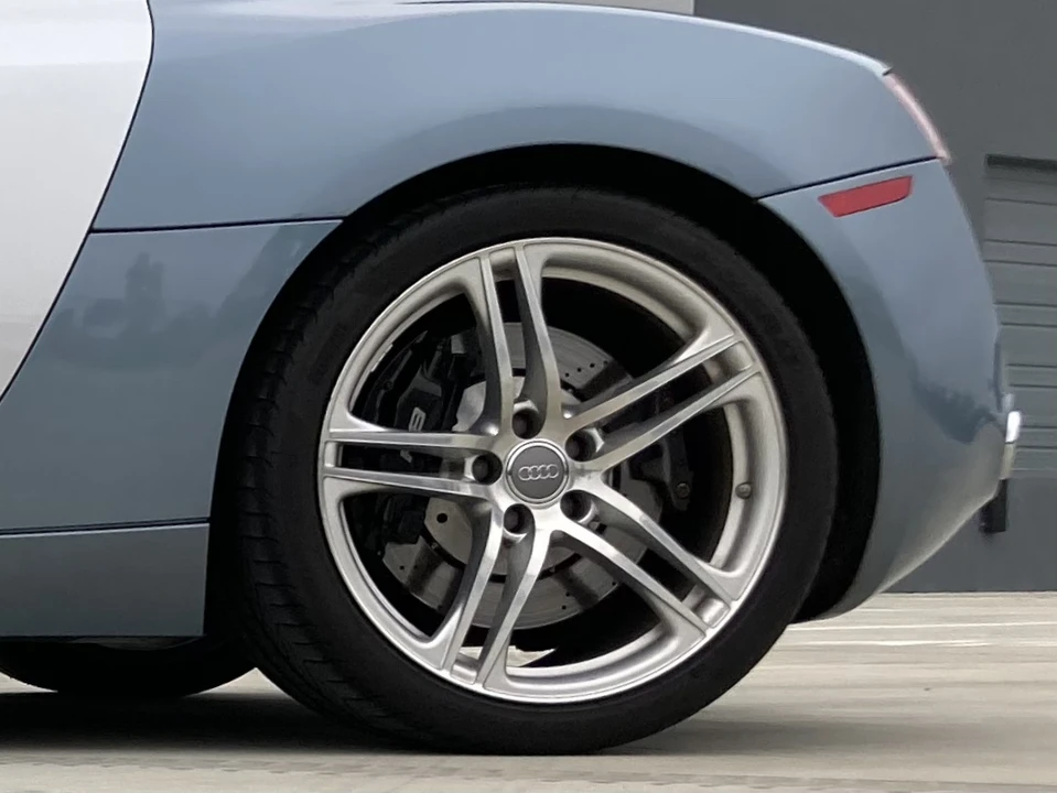 2009 Audi 42 R8 - Image 25 of 31
