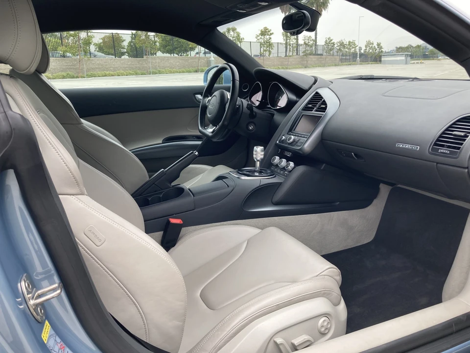 2009 Audi 42 R8 - Image 28 of 31