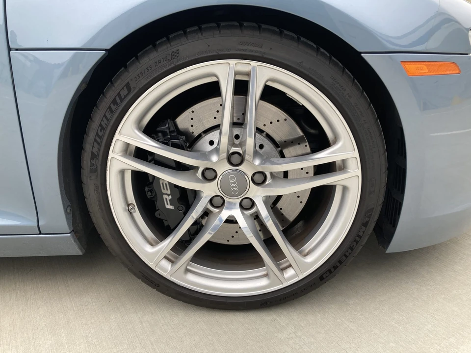 2009 Audi 42 R8 - Image 23 of 31