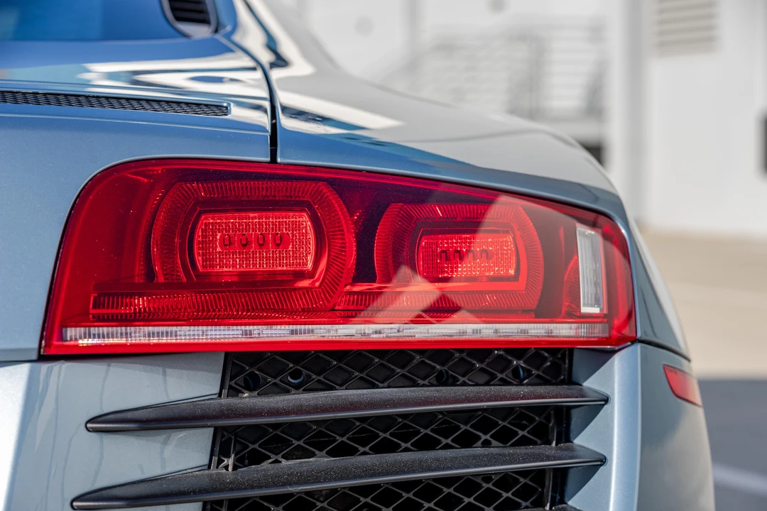 2009 Audi 42 R8 - Image 27 of 31