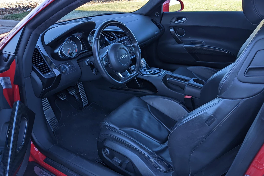 2009 Audi 42 R8 - Image 25 of 31