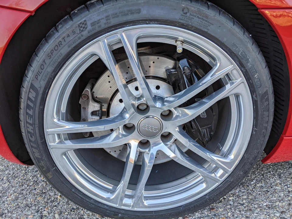 2009 Audi 42 R8 - Image 22 of 31