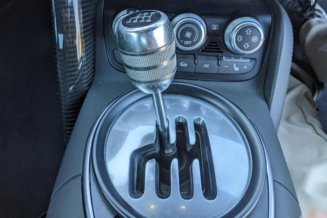2009 Audi 42 R8 - Image 27 of 31