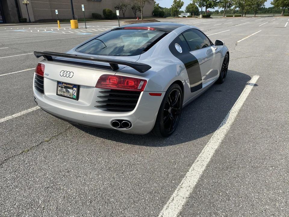 2009 Audi 42 R8 - Image 15 of 31