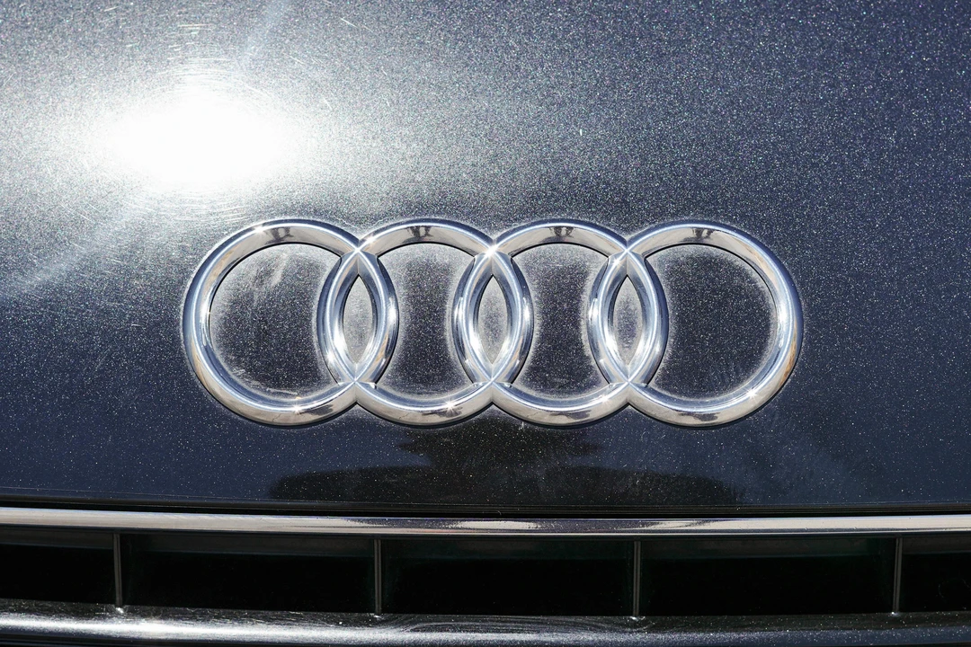 2009 Audi 42 R8 - Image 15 of 31