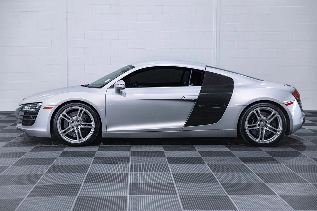 2009 Audi 42 R8 - Image 7 of 31