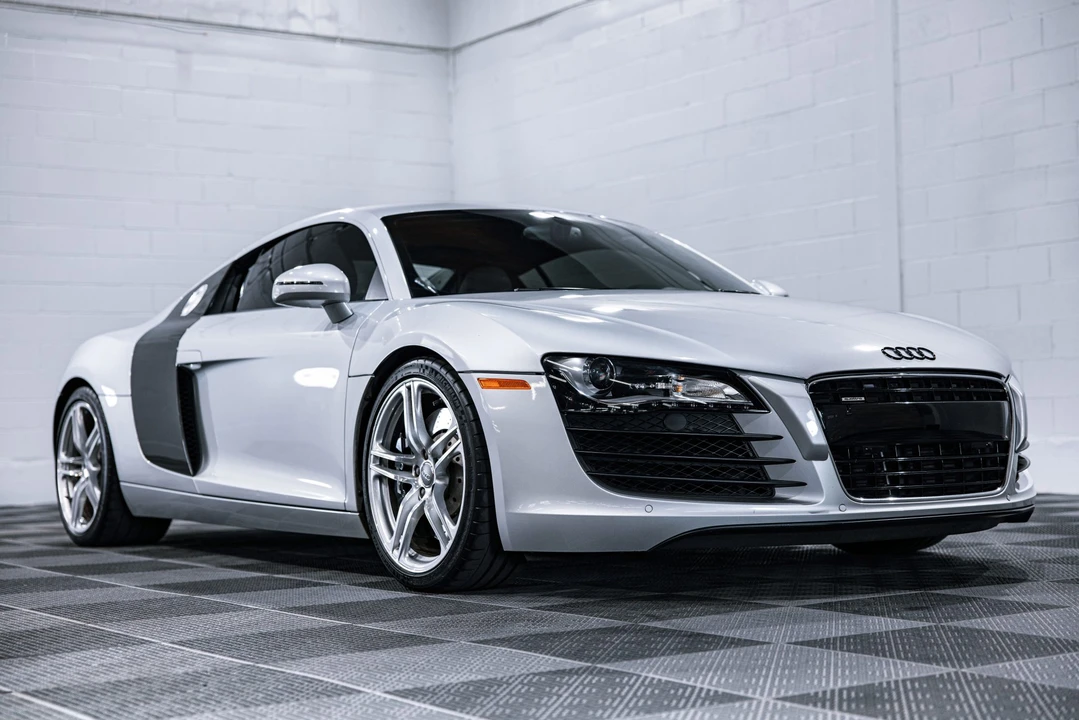 2009 Audi 42 R8 - Image 25 of 31